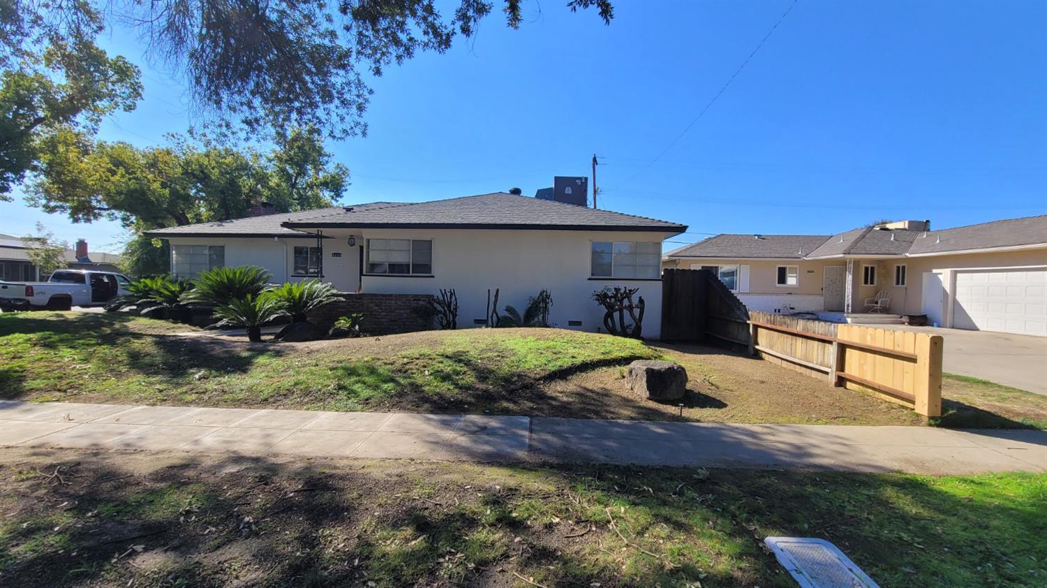 4259 N 4Th St, Fresno, CA 93726