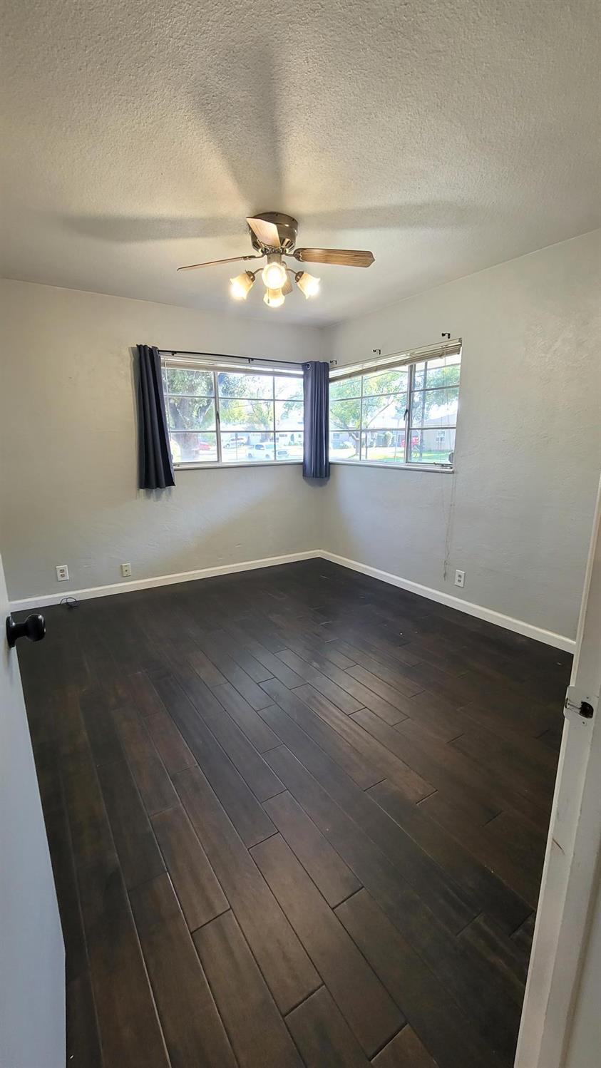 4259 N 4Th St, Fresno, CA 93726