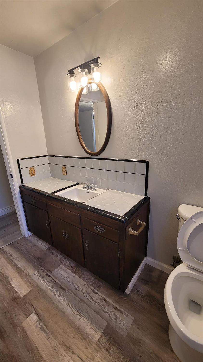 4259 N 4Th St, Fresno, CA 93726