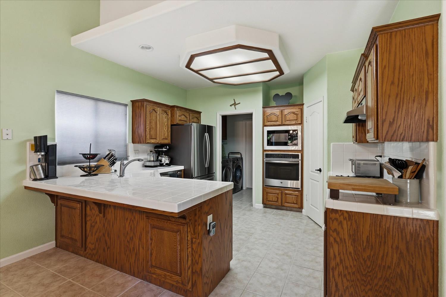 2656 E Lester Ave, Fresno, CA 93720