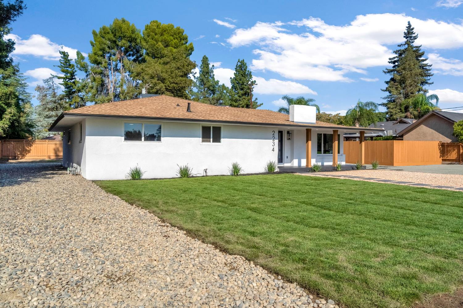 2234 W San Madele, Fresno, CA 93711