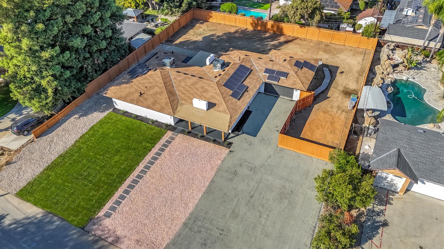 2234 W San Madele, Fresno, CA 93711