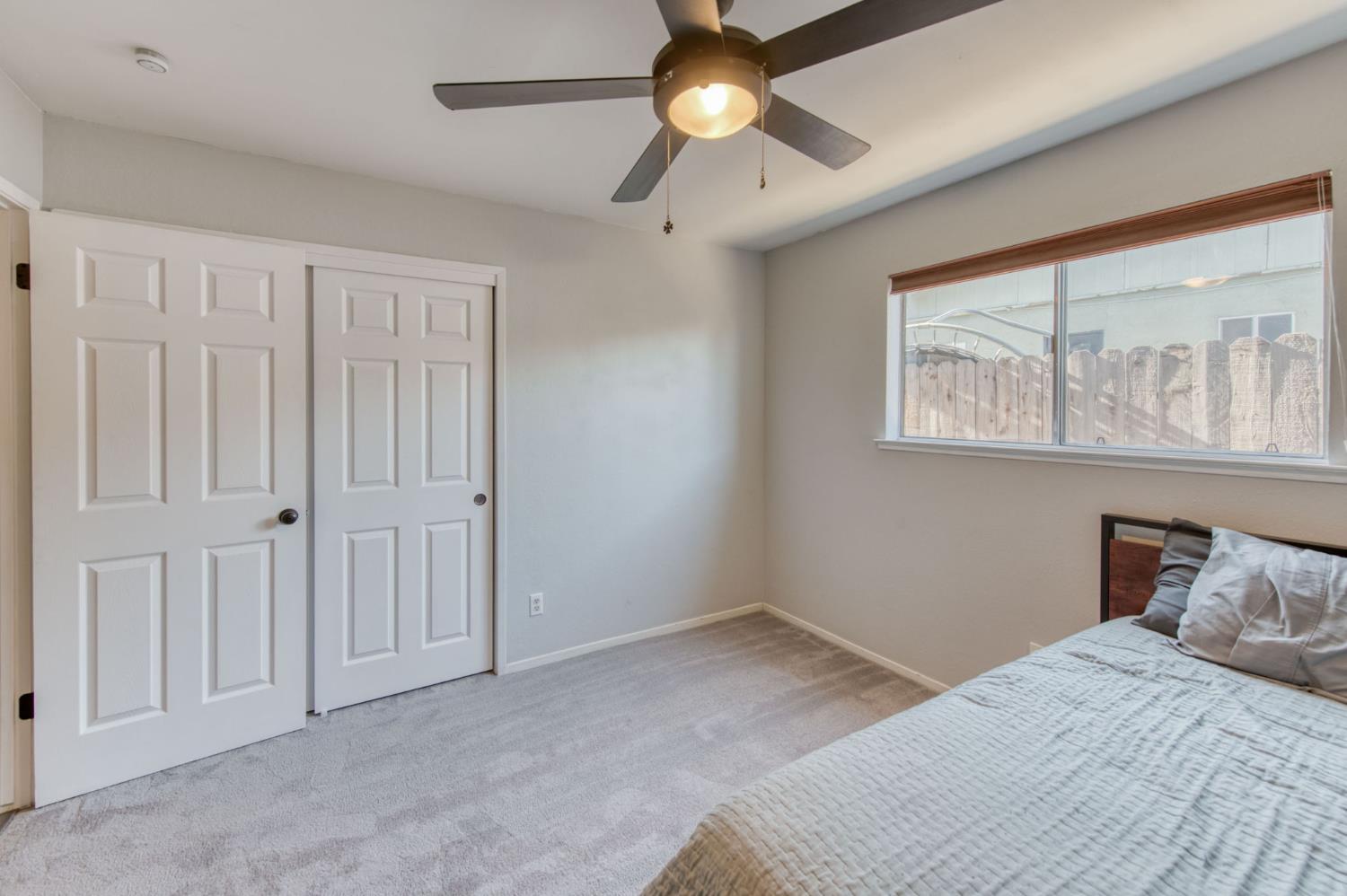 6548 N Poplar Ave, Fresno, CA 93704