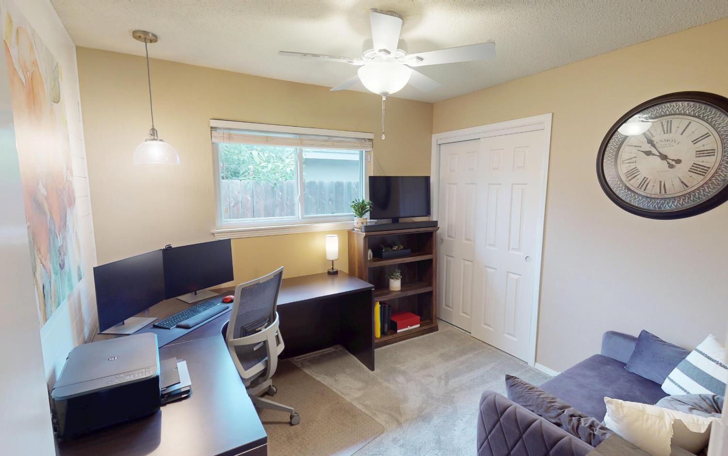 5755 N Pleasant Ave, Fresno, CA 93711