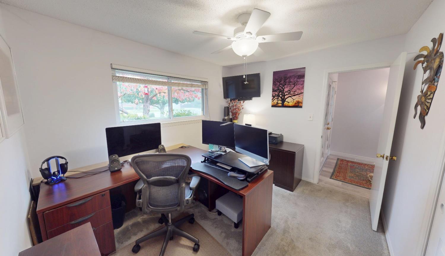 5755 N Pleasant Ave, Fresno, CA 93711