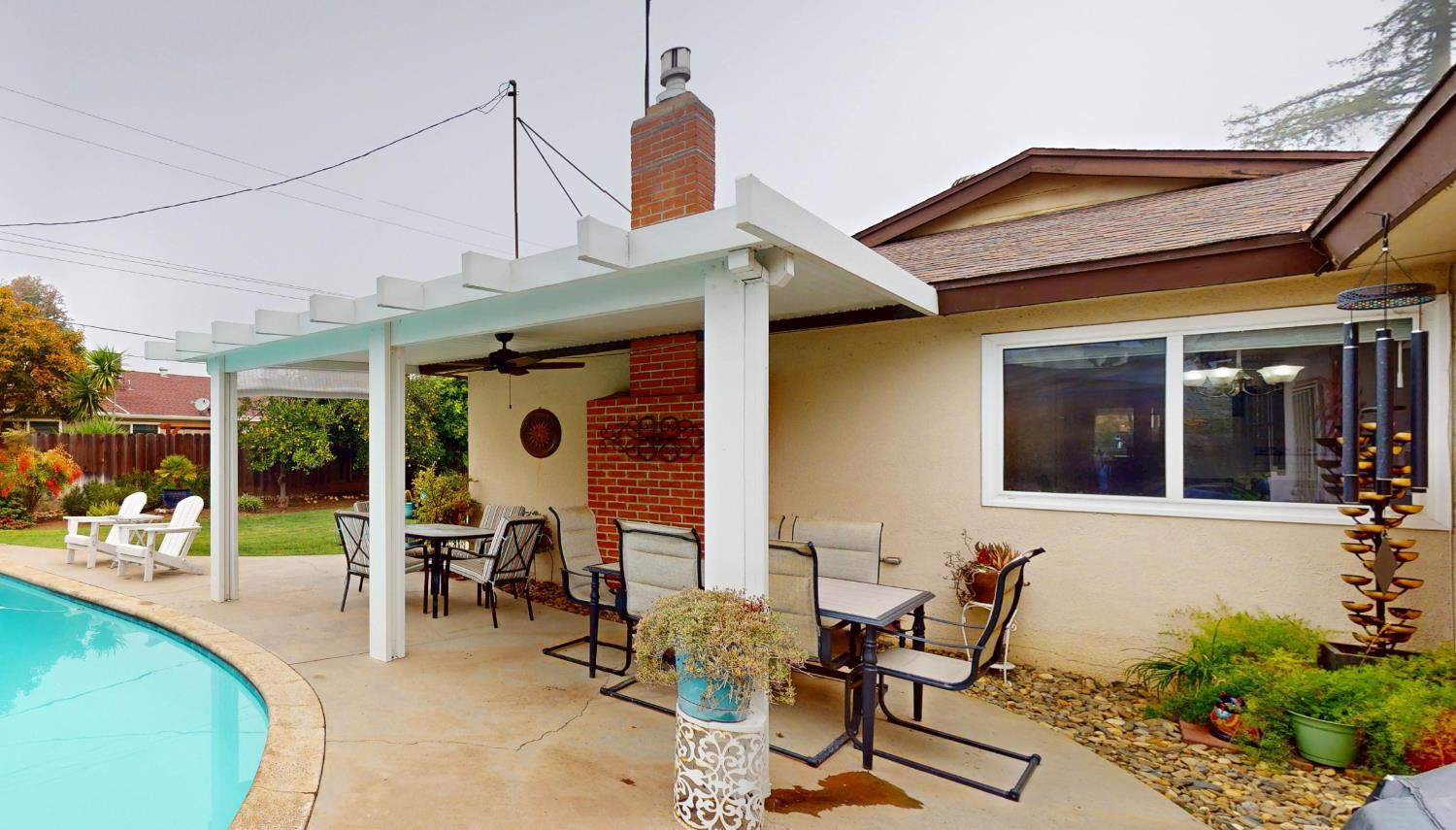 5755 N Pleasant Ave, Fresno, CA 93711