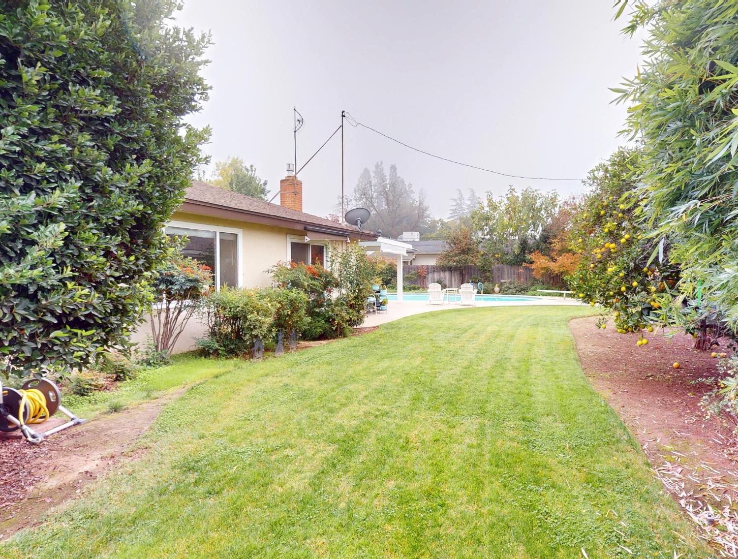 5755 N Pleasant Ave, Fresno, CA 93711