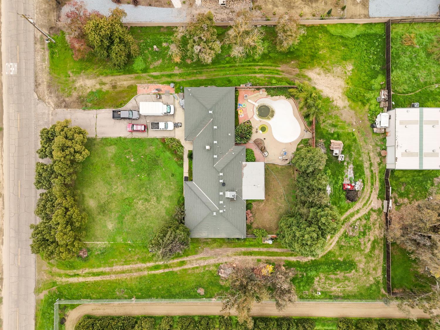 5517 S East Ave, Fresno, CA 93725