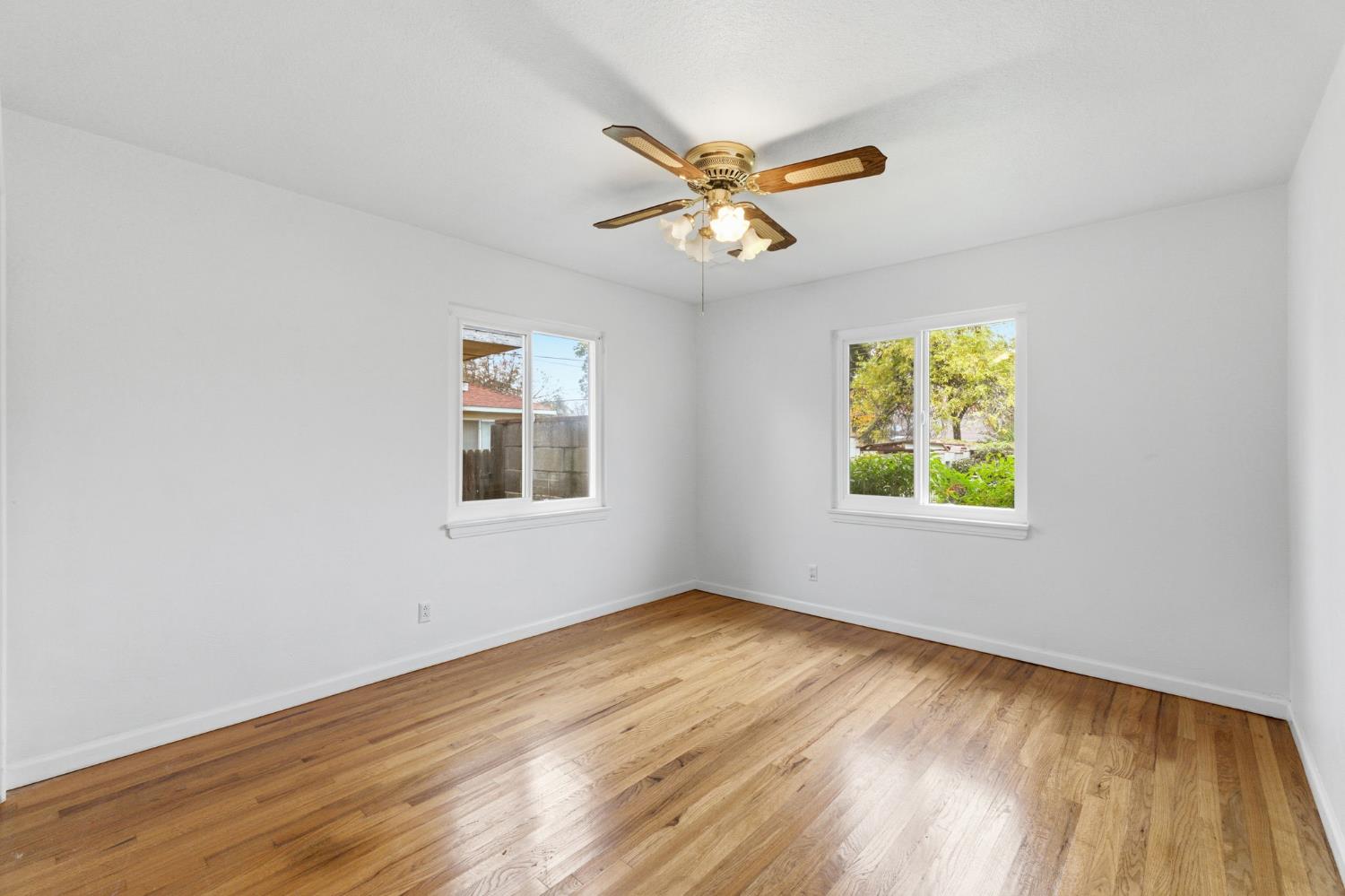 732 W Cortland Ave, Fresno, CA 93705