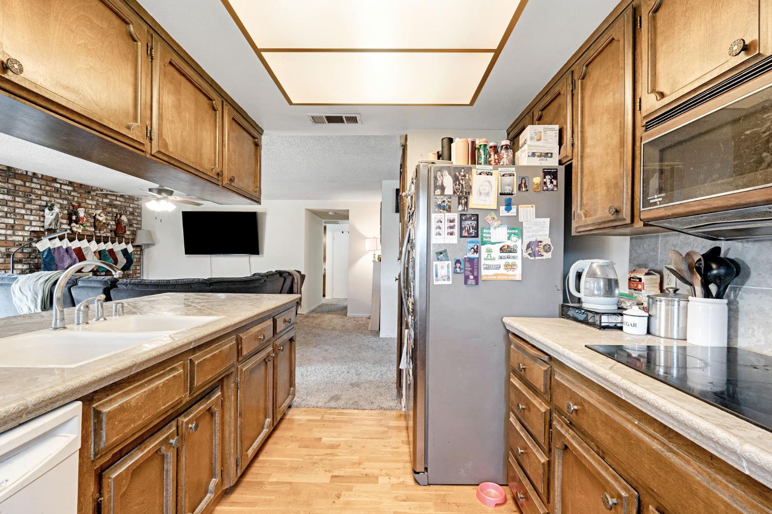 231 W Paul, Fresno, CA 93704