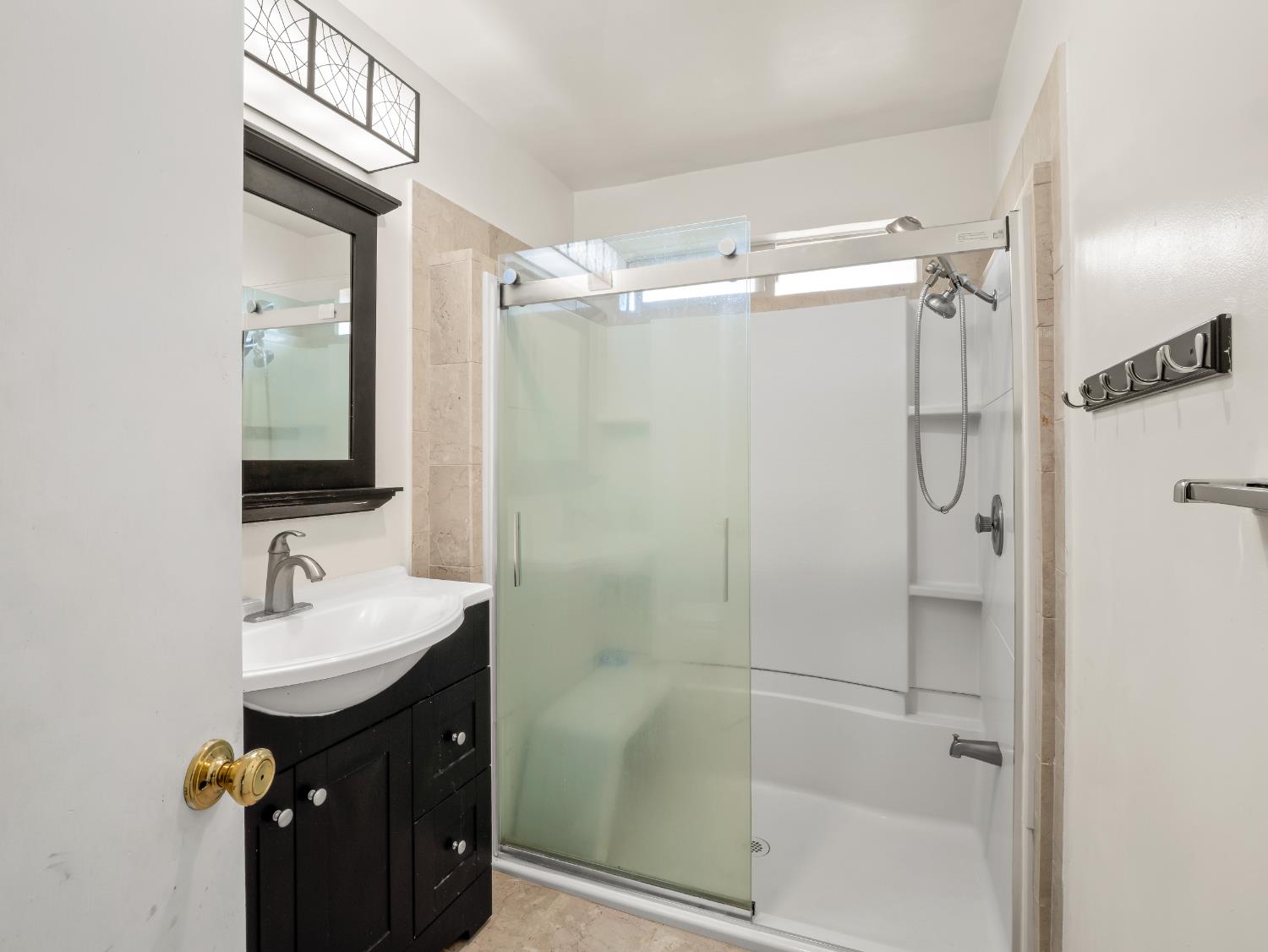 4430 N Teilman Ave, Fresno, CA 93705