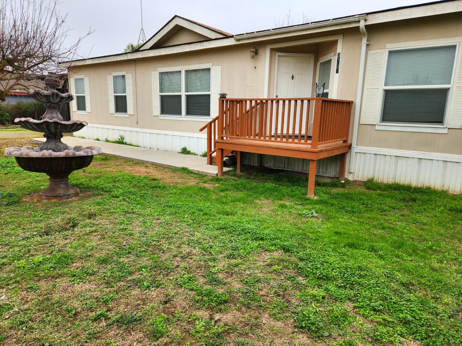 3723 W Central Ave W, Fresno, CA 93706