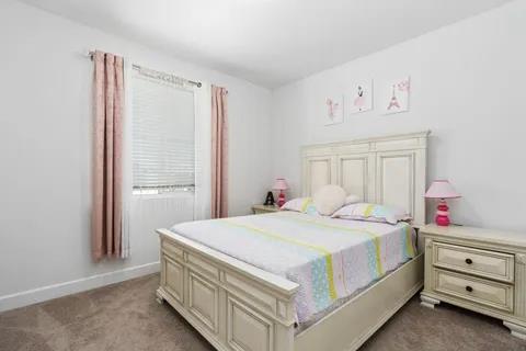 2027 N Bliss Ave, Fresno, CA 93727