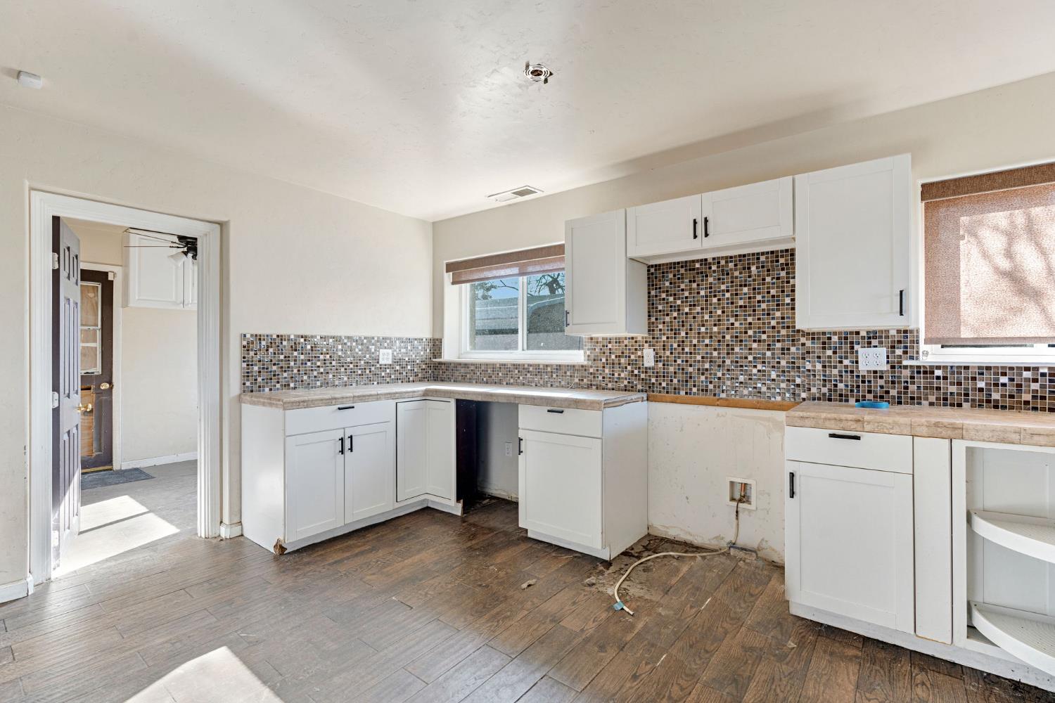 2146 N Maple Ave, Fresno, CA 93703