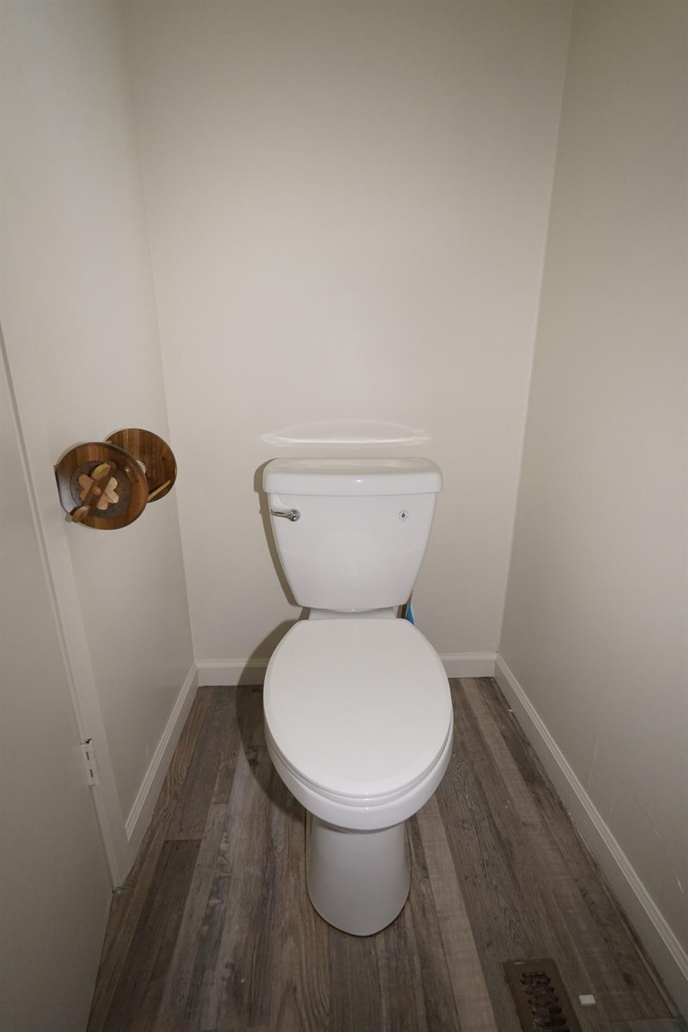 6016 N Nantucket Ave, Fresno, CA 93704