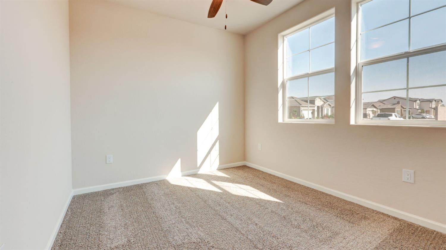 4152 N Tisha Ave, Fresno, CA 93723