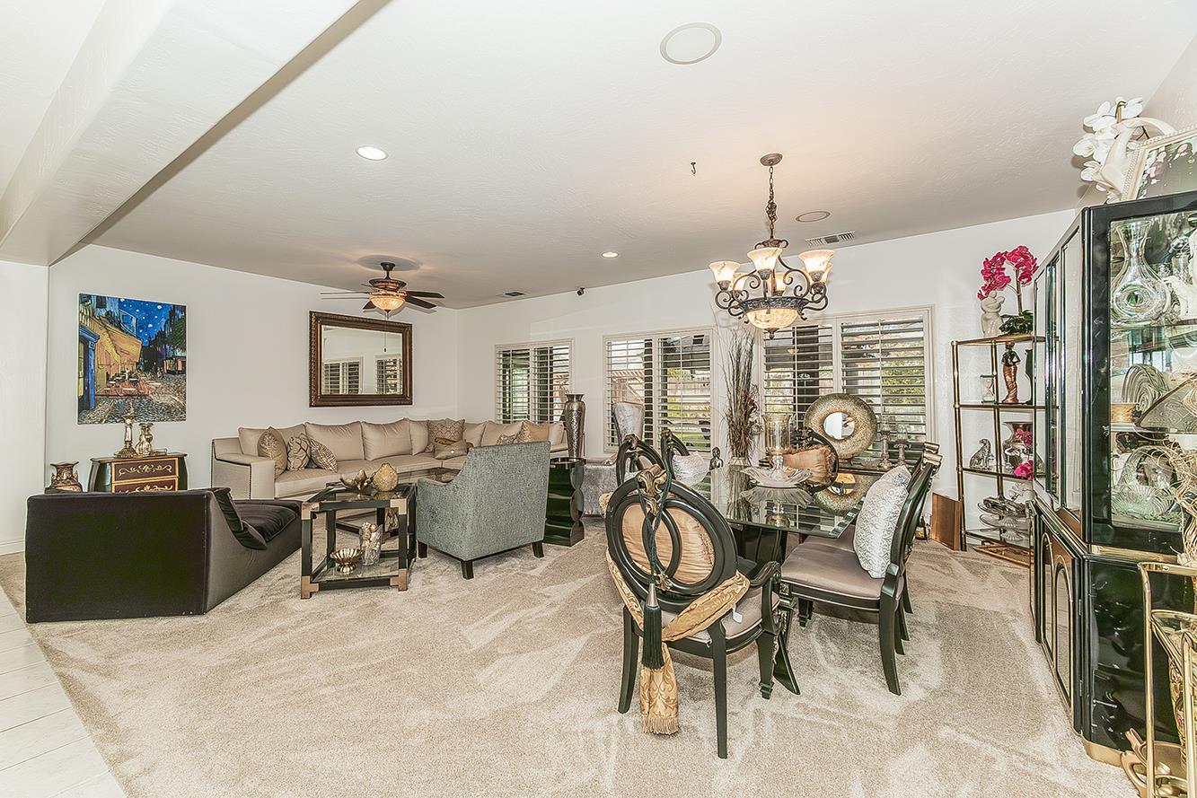 5869 E Mono St, Fresno, CA 93727