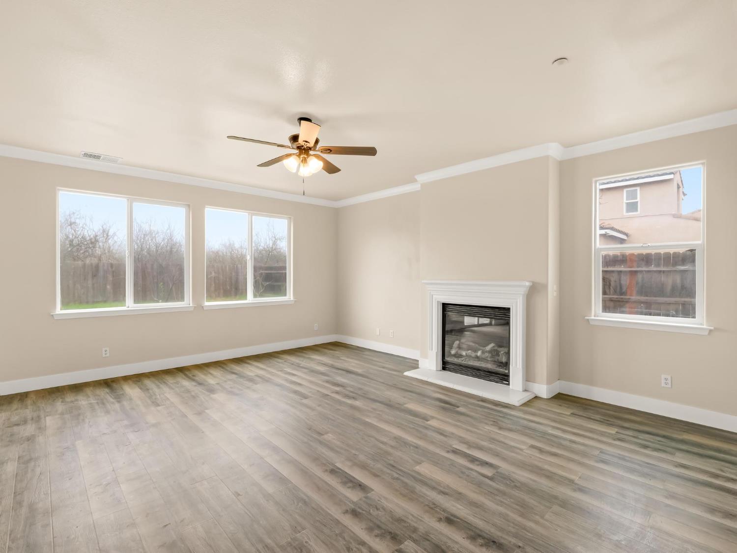 257 S Lead Ave, Fresno, CA 93706