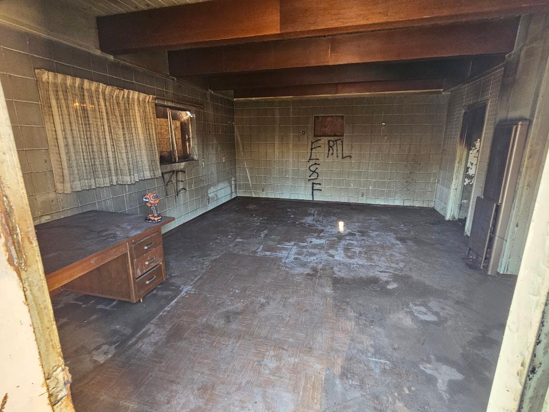 4151 E Platt Ave, Fresno, CA 93702