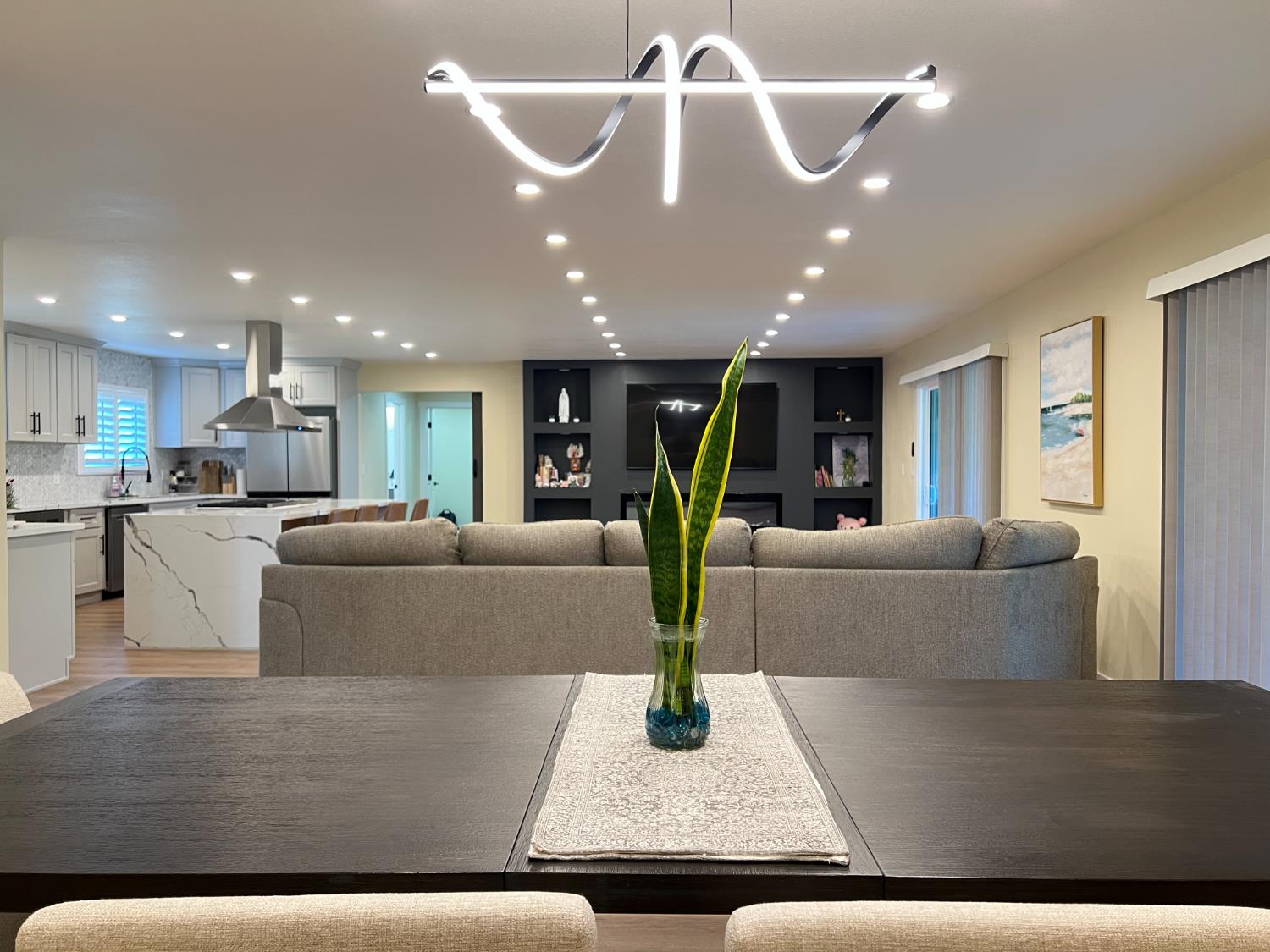 5686 N Briarwood Ave, Fresno, CA 93711