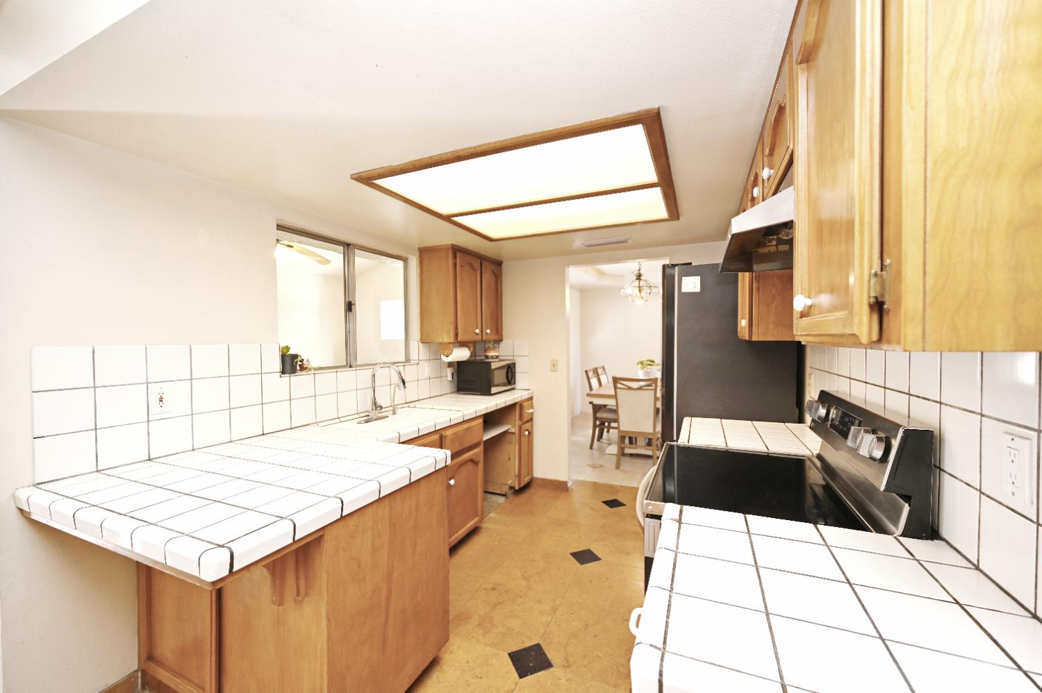 3449 W Wrenwood Ave, Fresno, CA 93711