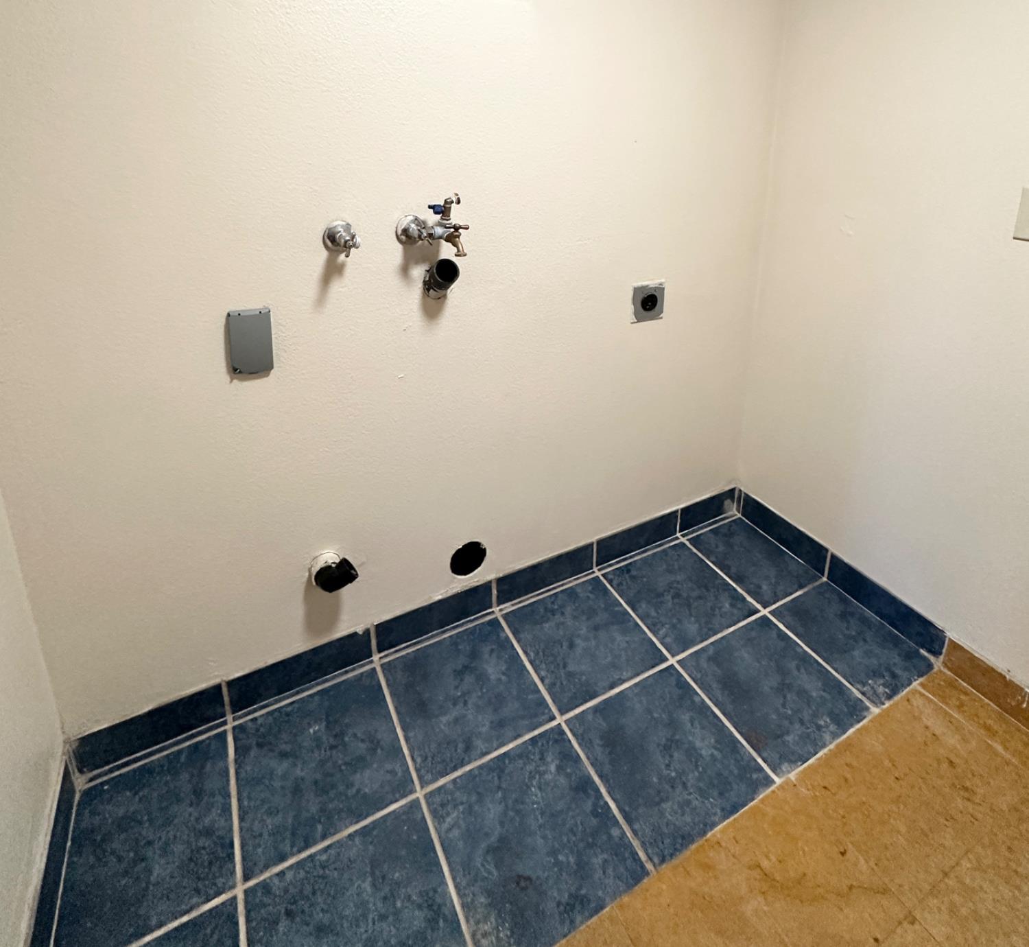 3449 W Wrenwood Ave, Fresno, CA 93711