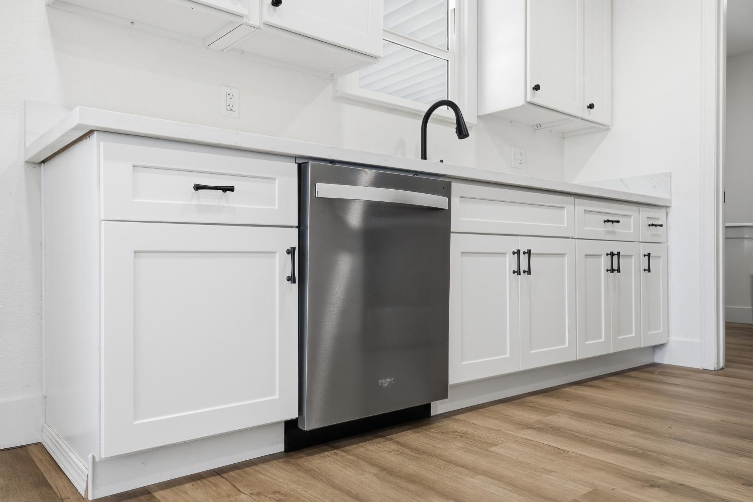 3107 N Arthur Ave, Fresno, CA 93705