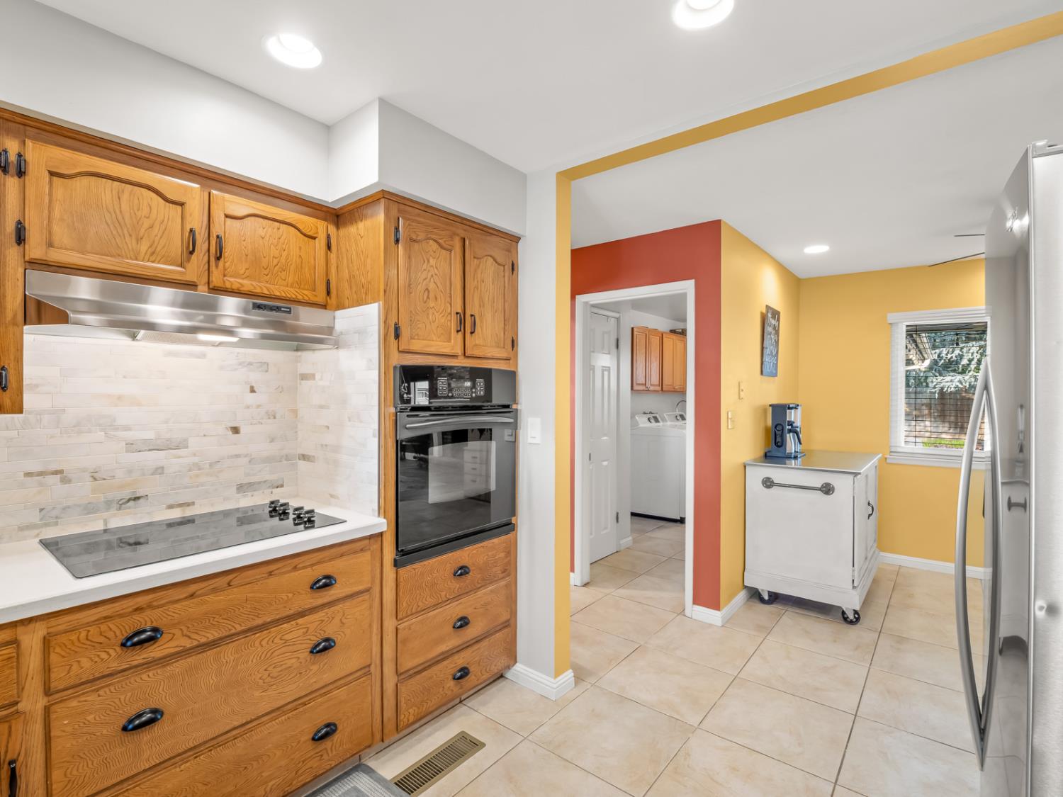 6760 N Price Ave, Fresno, CA 93710