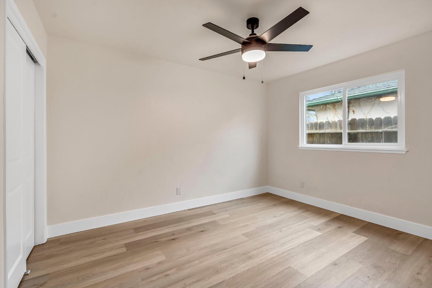 4720 W Donner Ave, Fresno, CA 93722