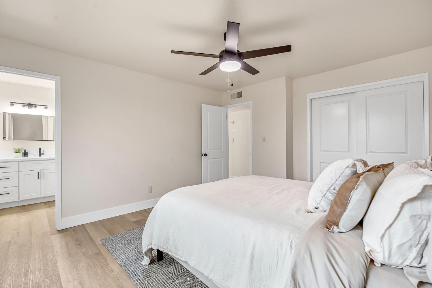 4720 W Donner Ave, Fresno, CA 93722