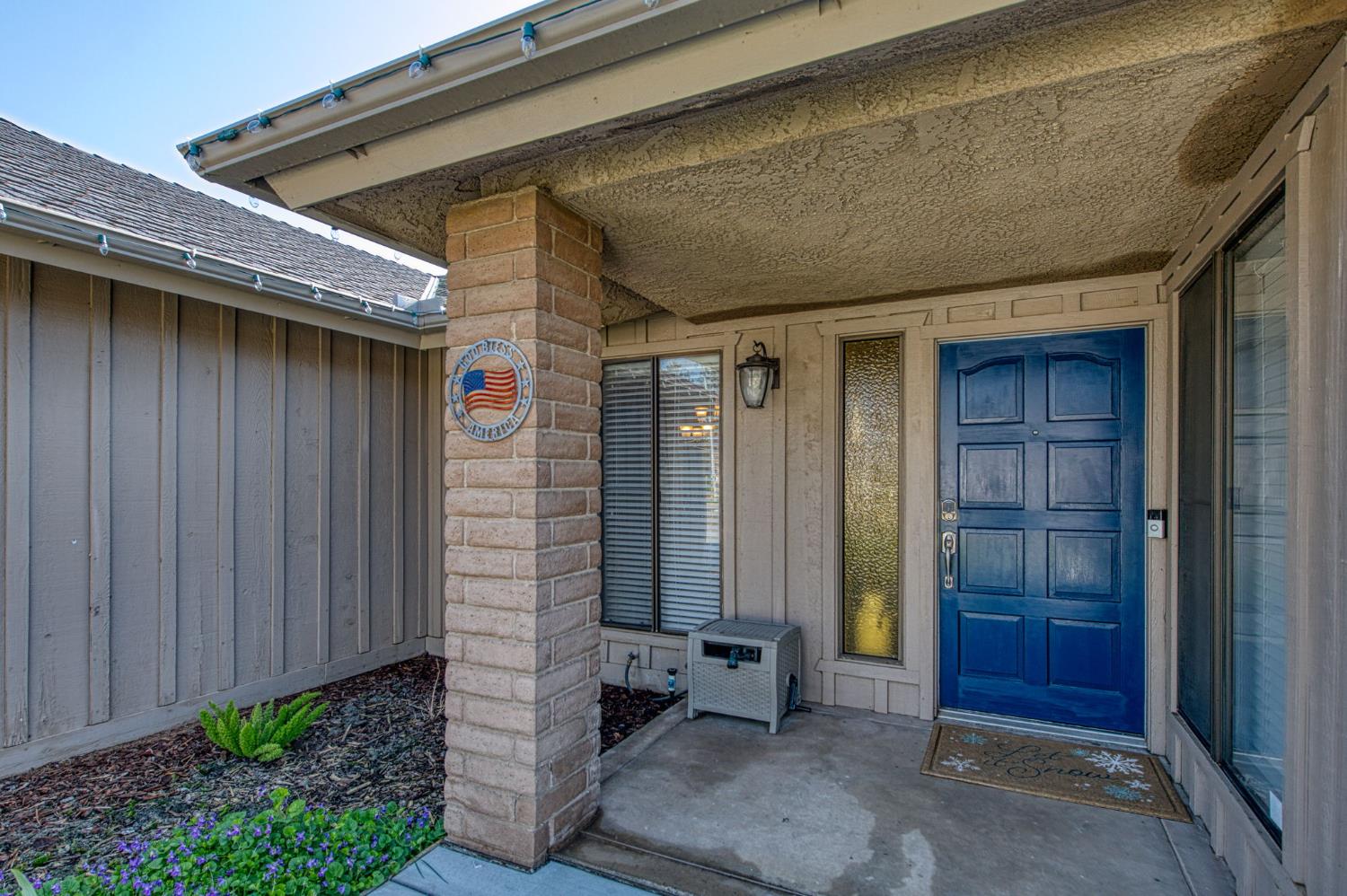 1557 W Warner Ave, Fresno, CA 93711