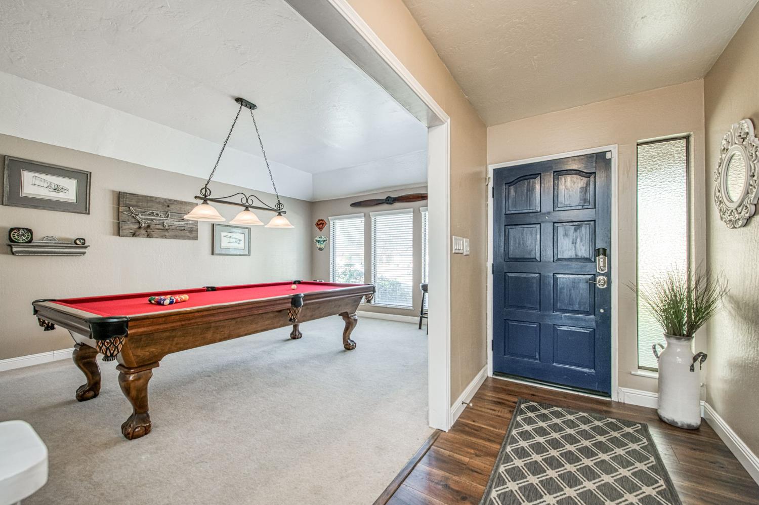 1557 W Warner Ave, Fresno, CA 93711