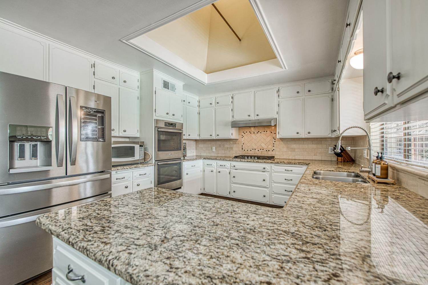 1557 W Warner Ave, Fresno, CA 93711