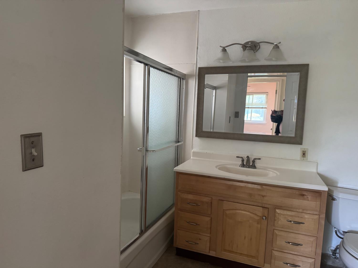 4656 N 5Th St, Fresno, CA 93726