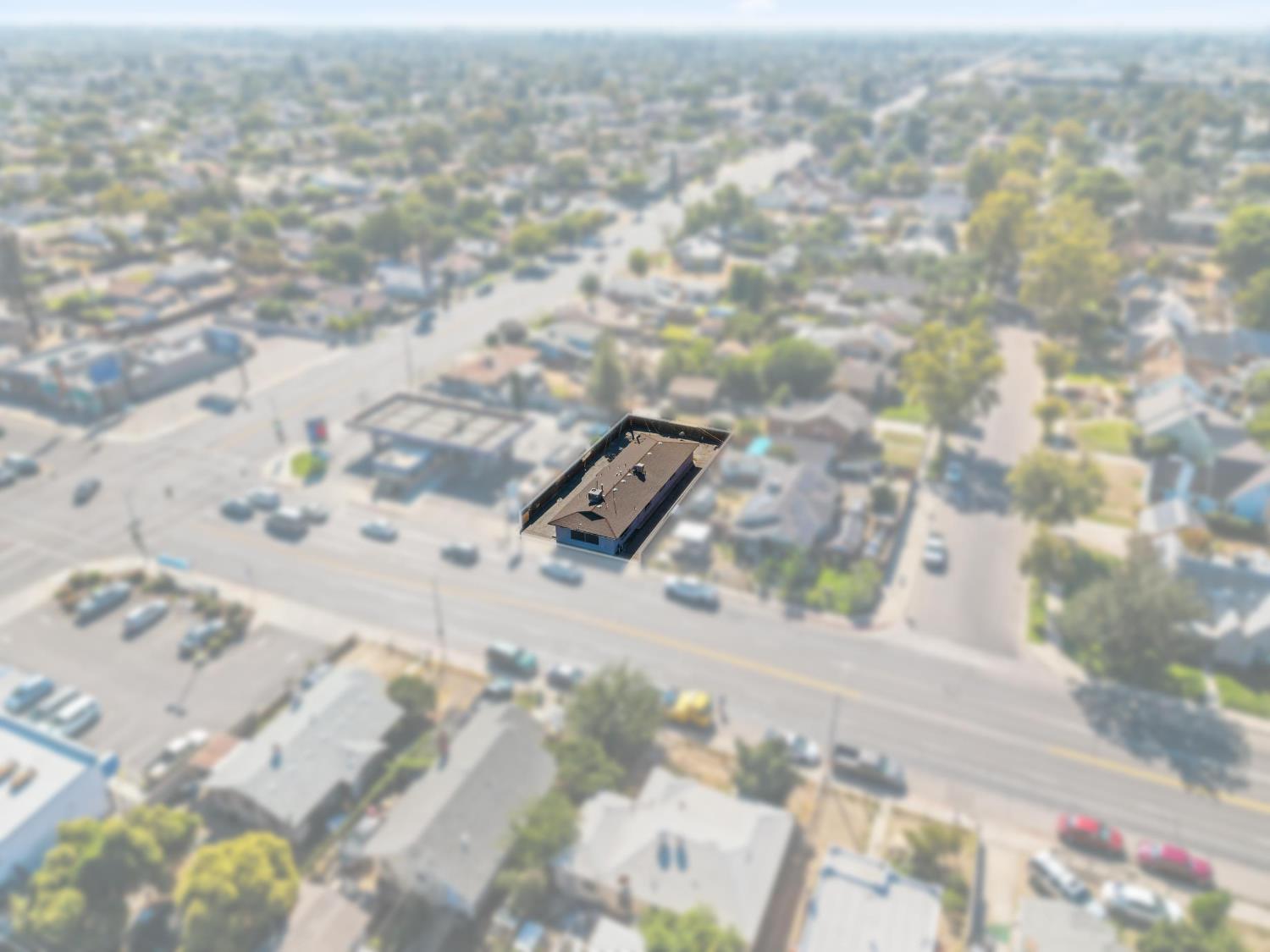 4584 E Tulare St, Fresno, CA 93702