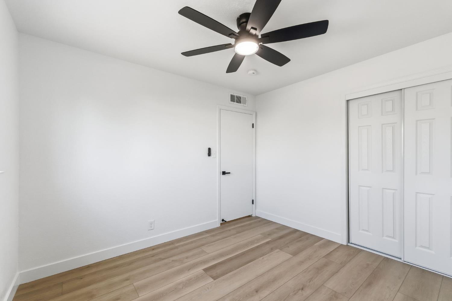 2625 E Sussex Way, Fresno, CA 93726