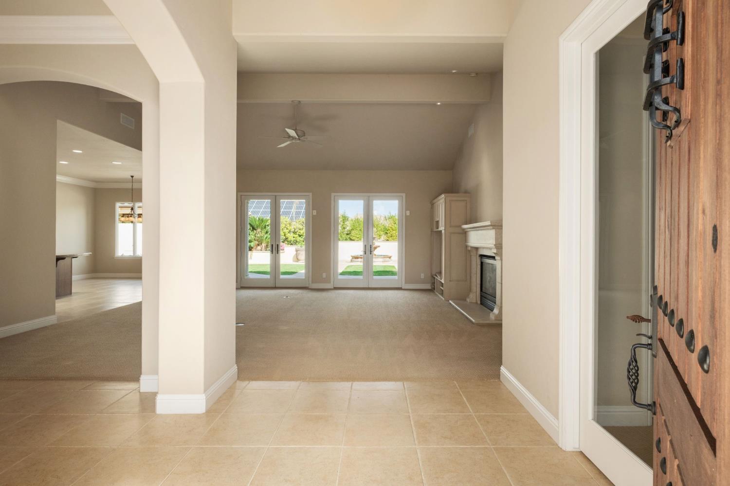 1368 E Waldon Way, Fresno, CA 93730