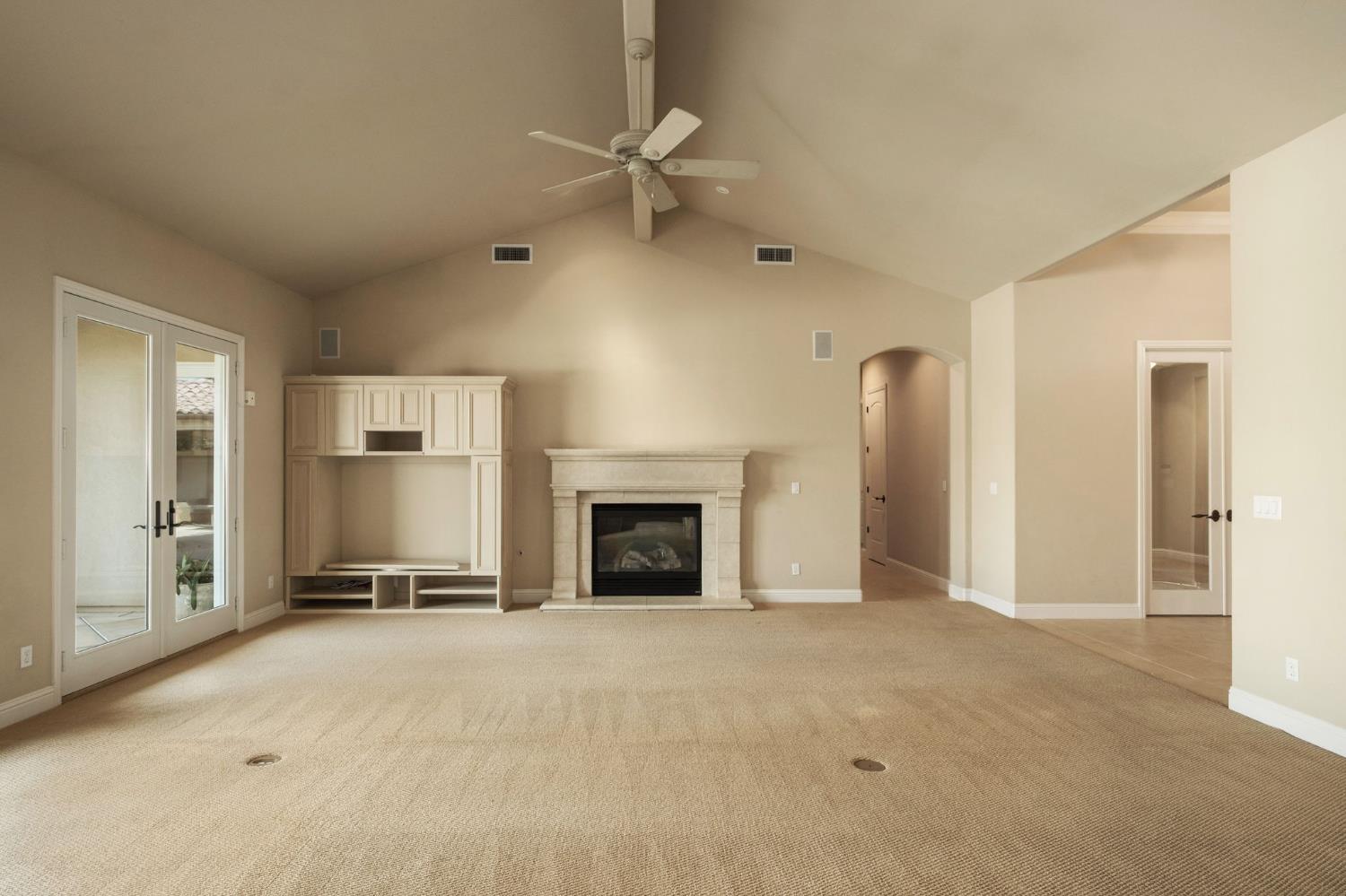 1368 E Waldon Way, Fresno, CA 93730