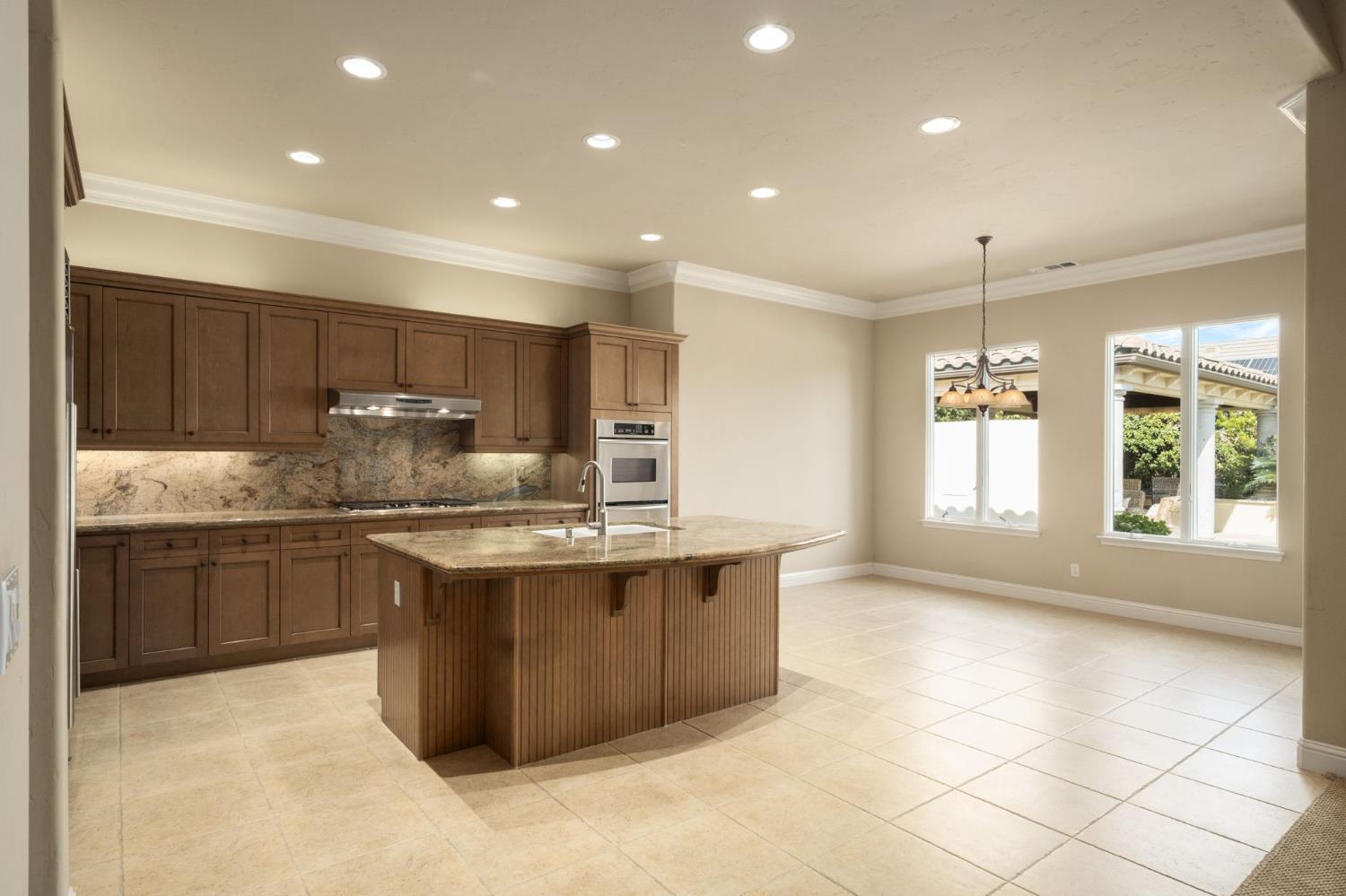 1368 E Waldon Way, Fresno, CA 93730