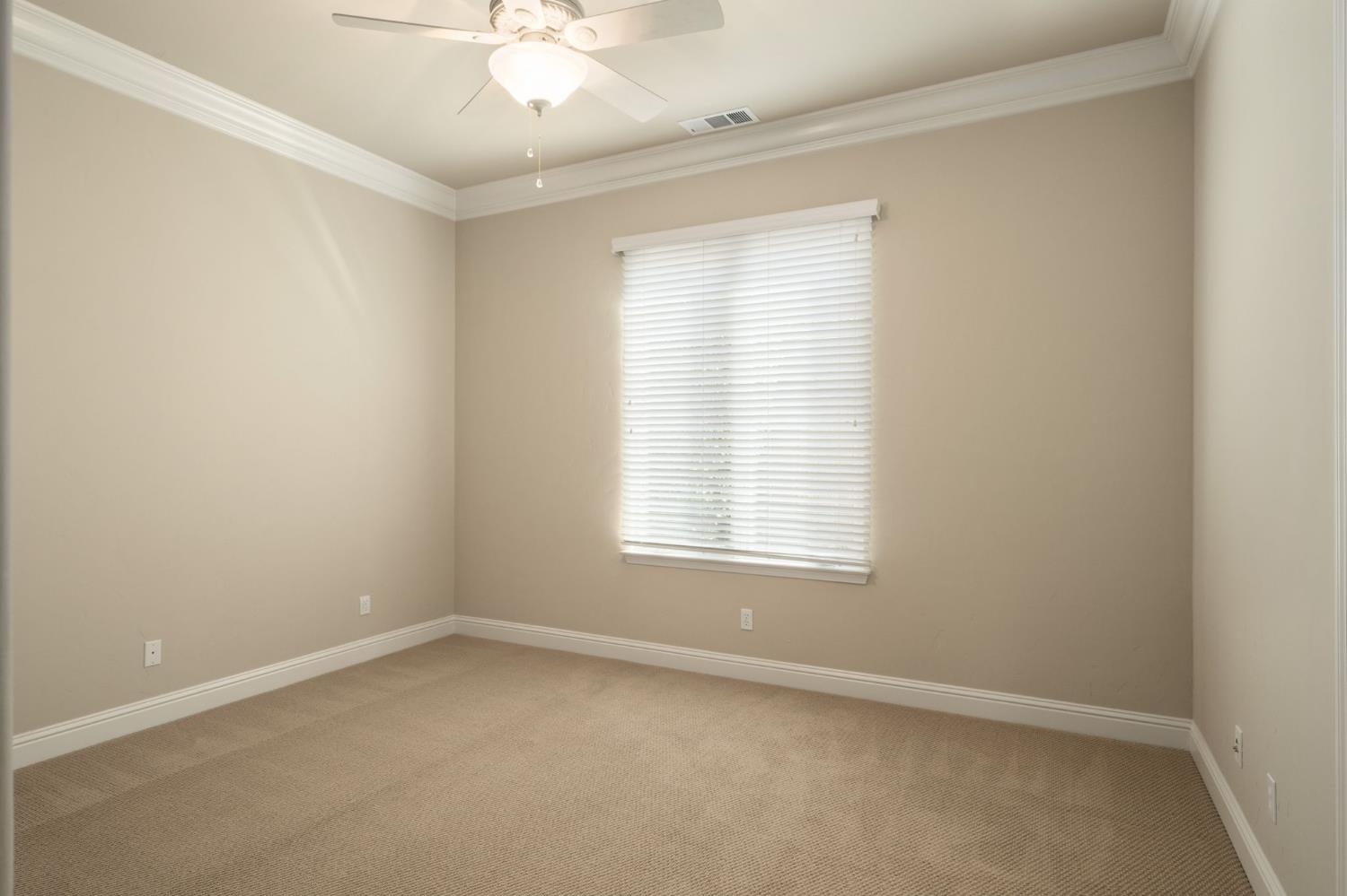 1368 E Waldon Way, Fresno, CA 93730