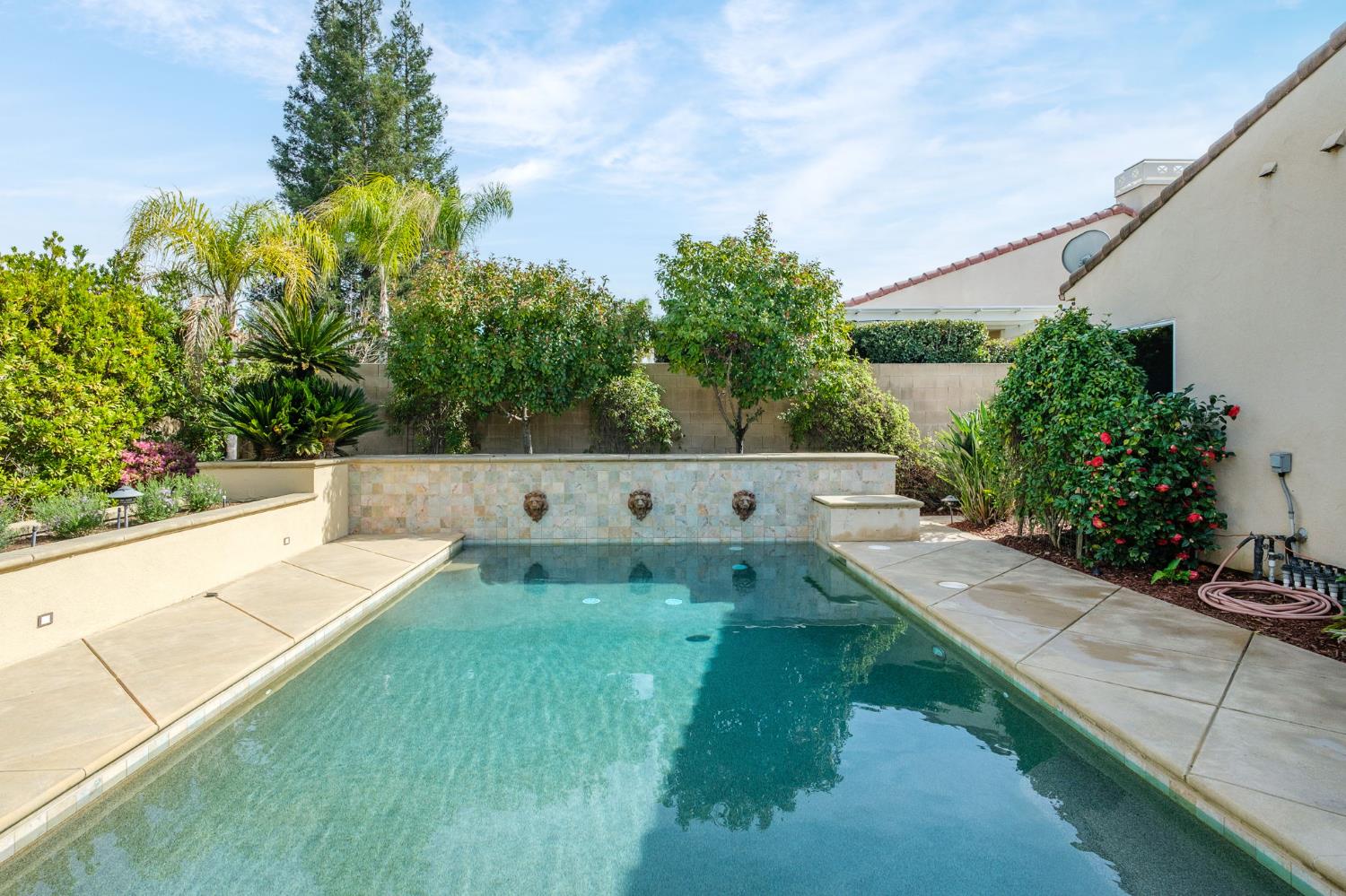 1368 E Waldon Way, Fresno, CA 93730