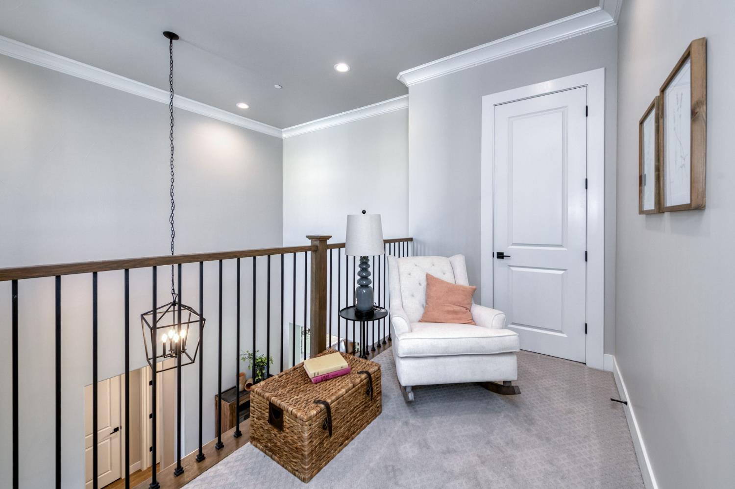 2873 E Beech Tree Dr, Fresno, CA 93730