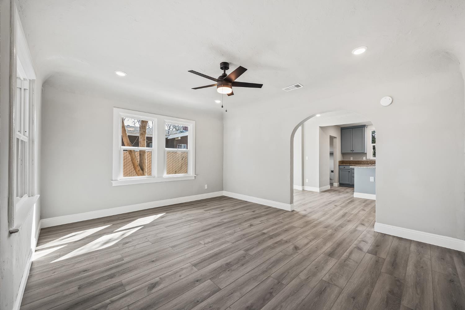 1133 A St, Fresno, CA 93706