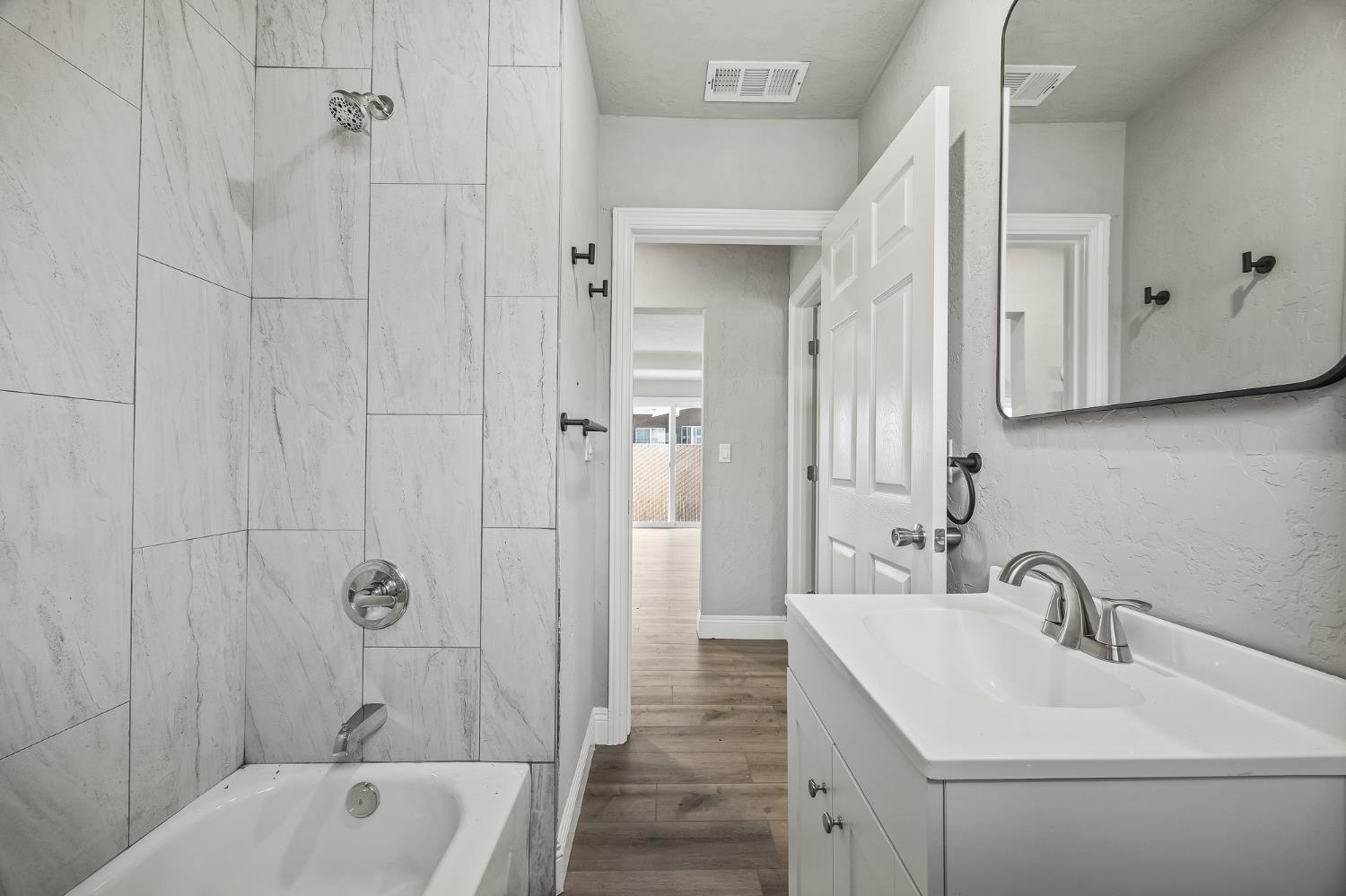 1133 A St, Fresno, CA 93706