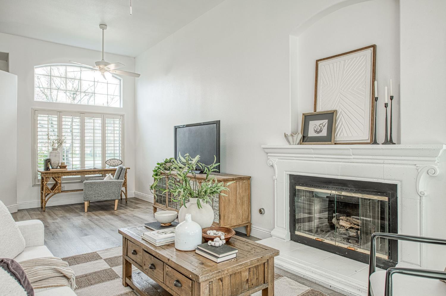 9225 N Bramwell St, Fresno, CA 93720