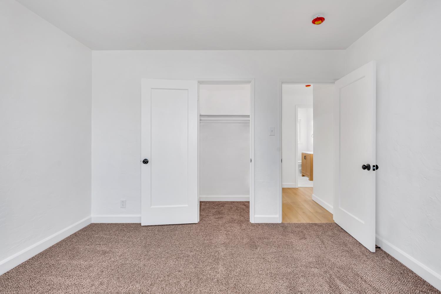 1491 N Farris Ave, Fresno, CA 93728