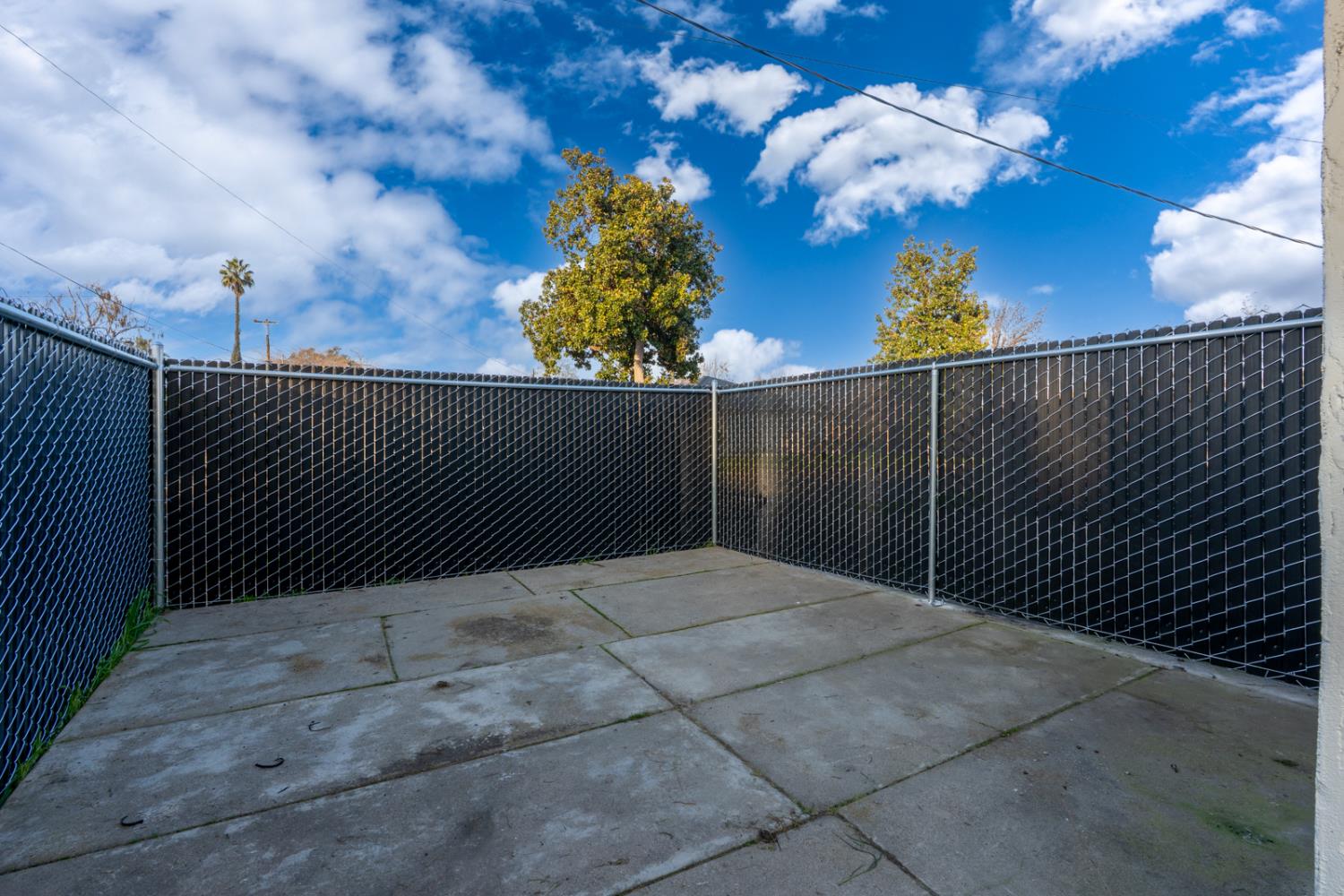 1491 N Farris Ave, Fresno, CA 93728