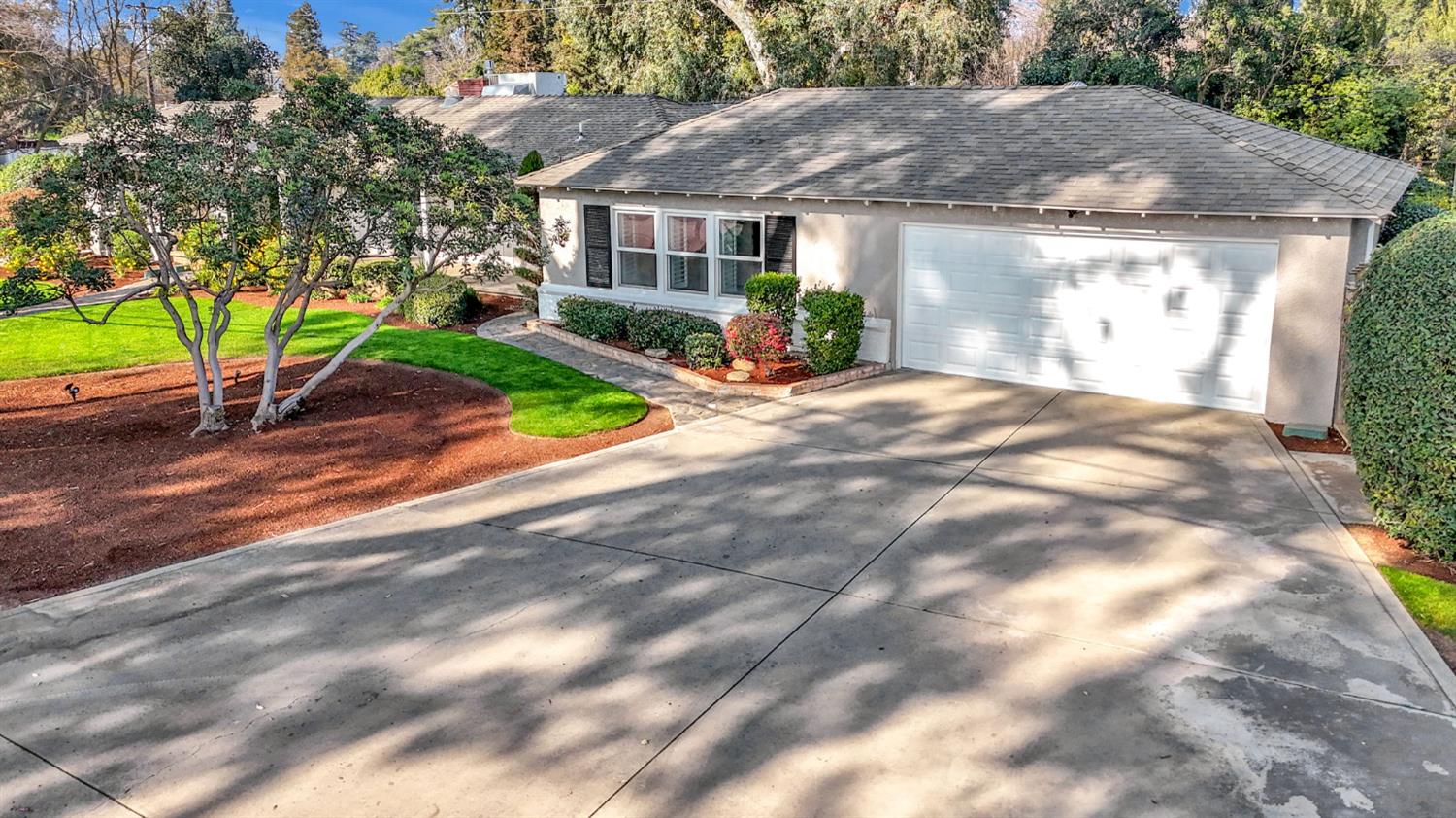 741 E Rialto Ave, Fresno, CA 93704