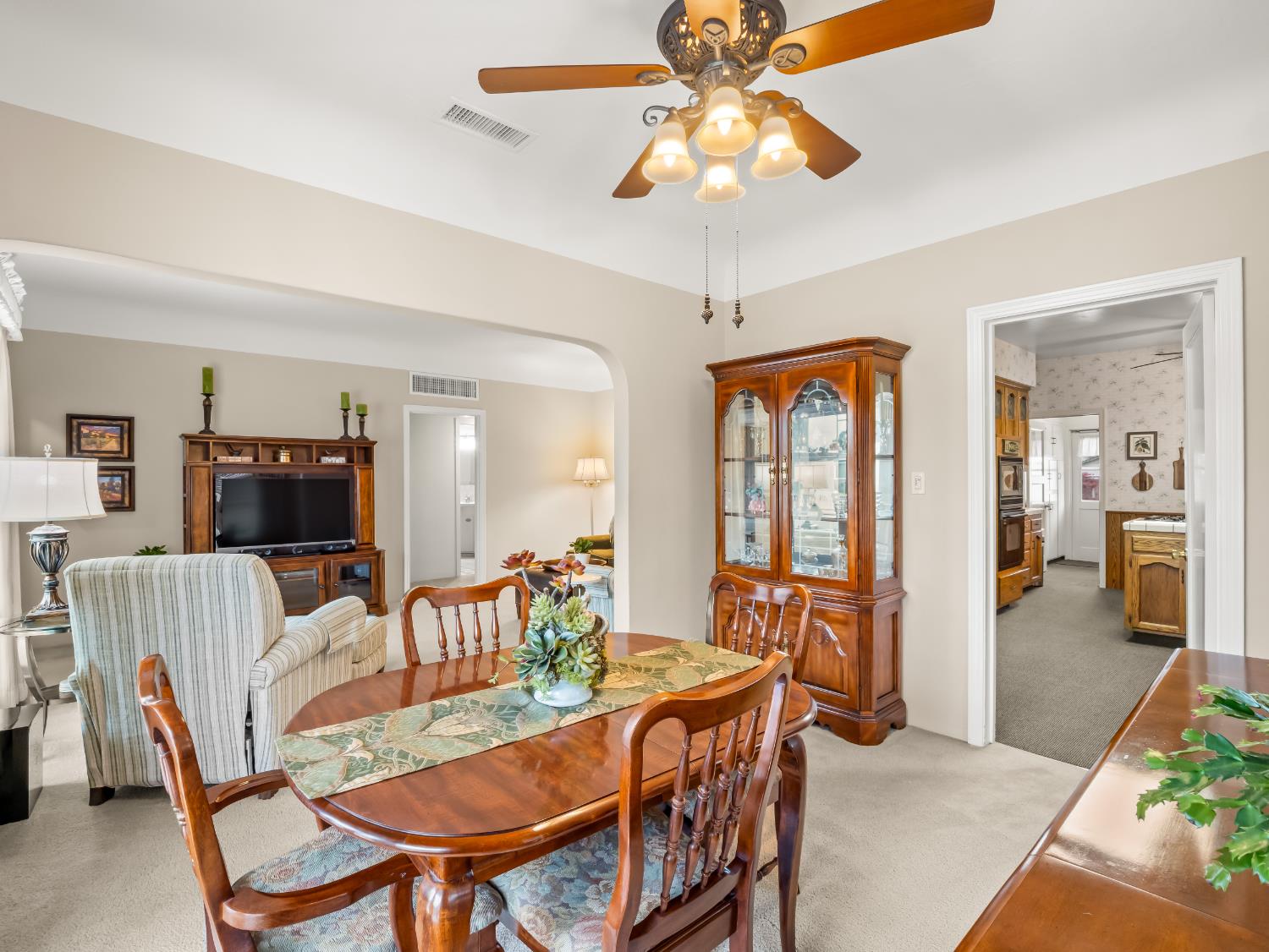 3533 E Alta Ave, Fresno, CA 93702