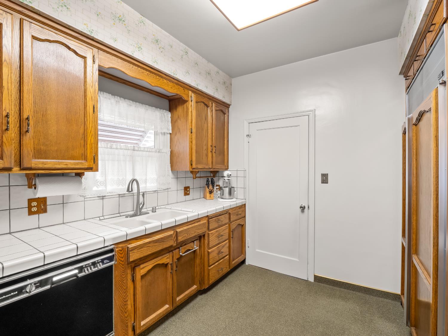 3533 E Alta Ave, Fresno, CA 93702